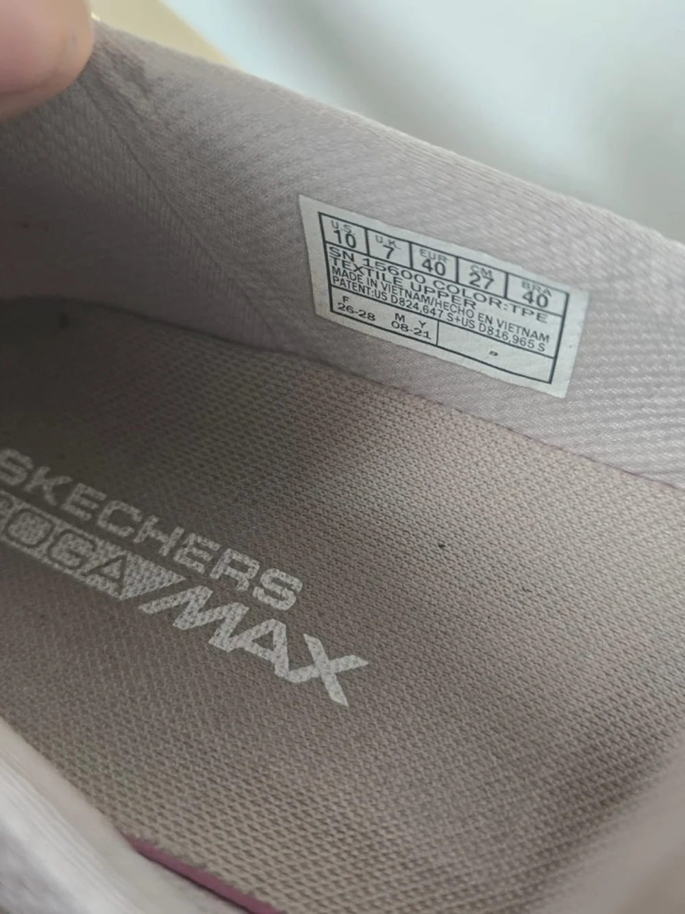 Skechers Women Go Walk Joy Sneaker Gray Netting Size 10. Preloved Good Condition